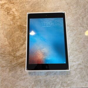 Apple iPad Mini 1st gen 16GB